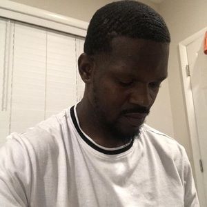 Meet your Posher, Max